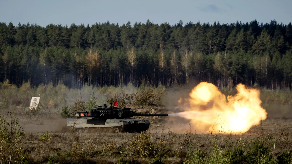 Foto: Defensie-uitgaven NAVO-landen groeiden in decennia niet zo snel