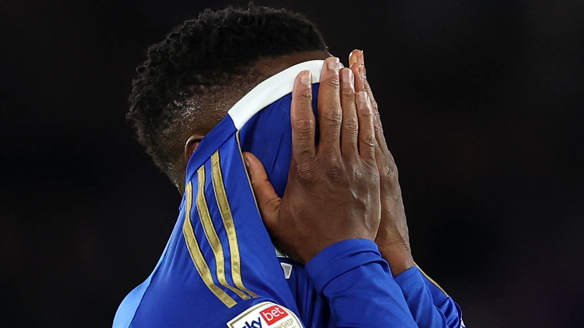 Leicester City’s Fall: From Premier League Champions to Third-Tier Relegation a Decade After Historic Title Win